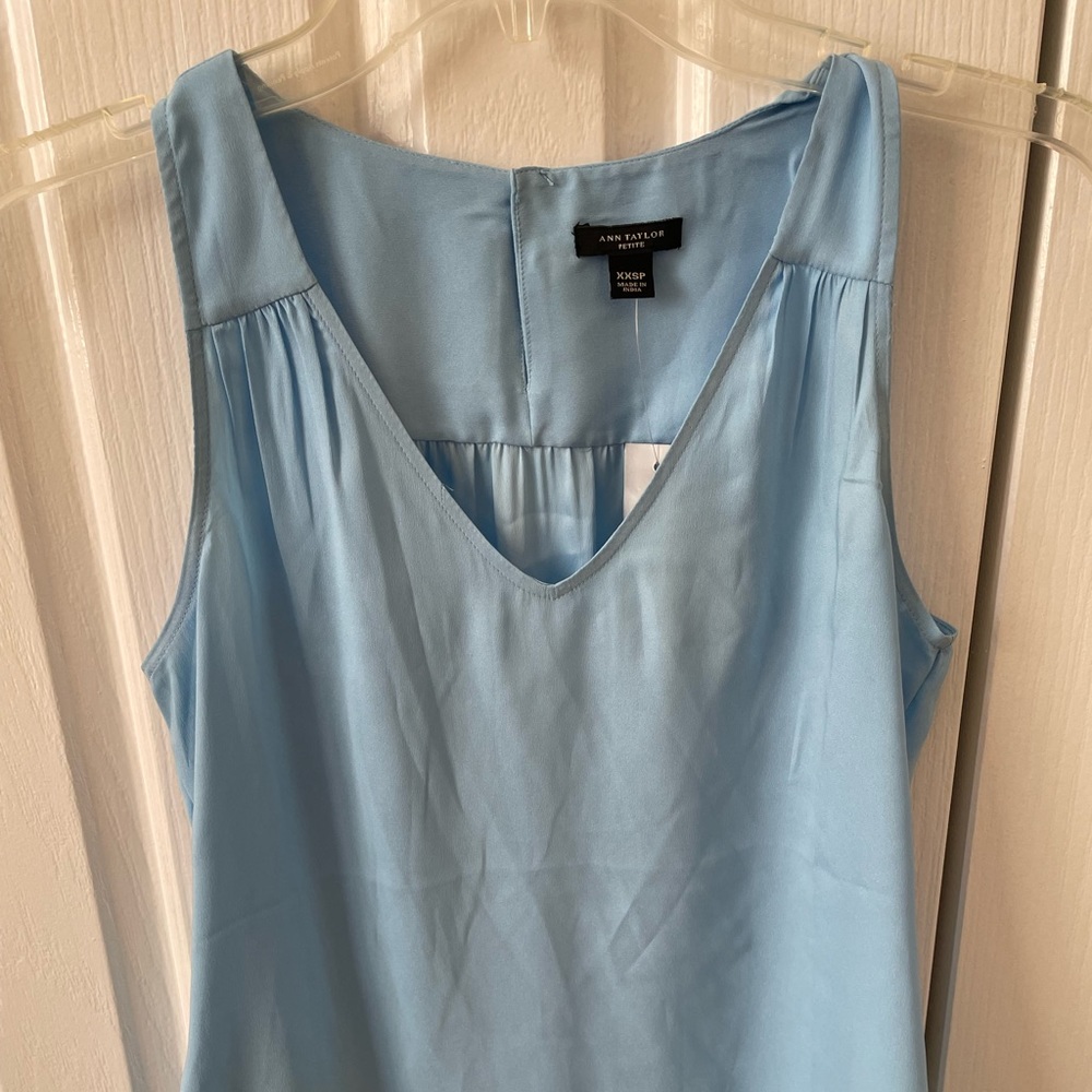 Anne Taylor Sleeveless Blouse